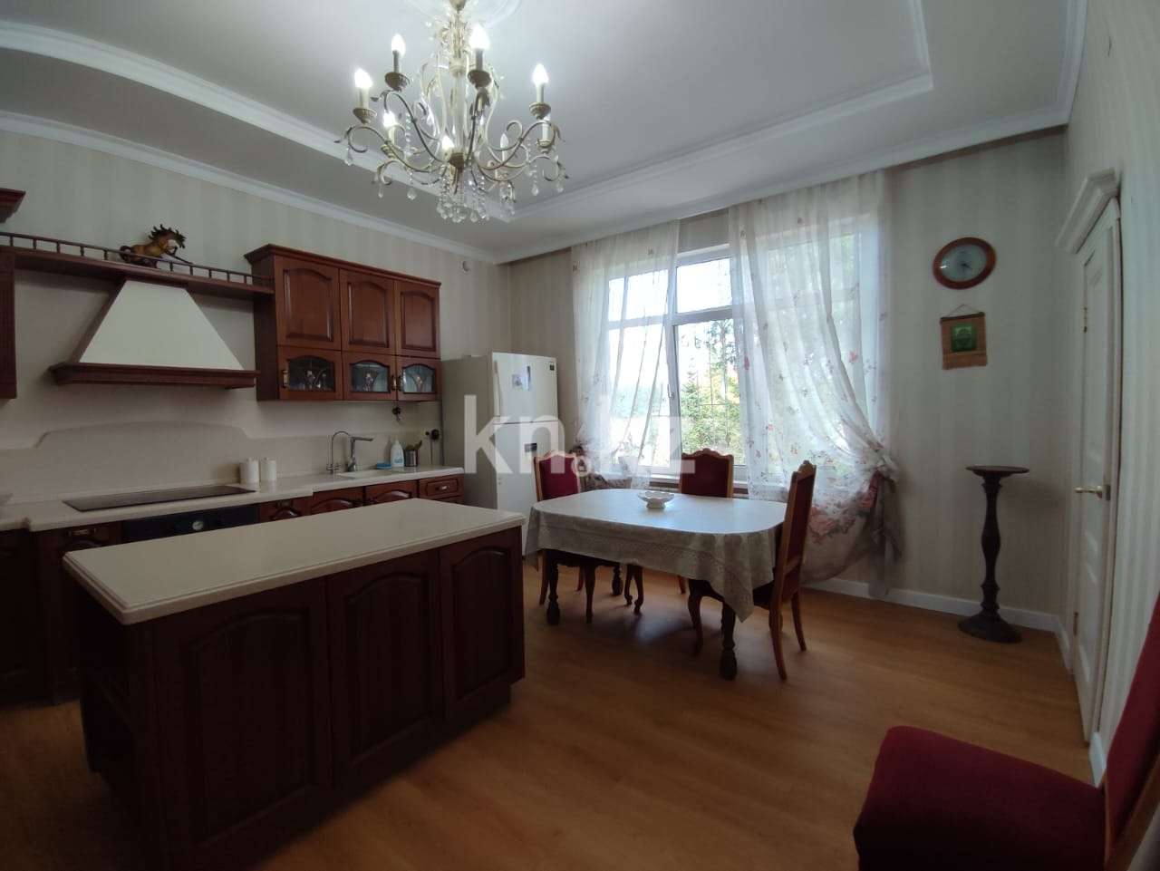 Продажа 4-комнатного дома, 200 м² - Продажа квартир в Семее фото 7 из 18