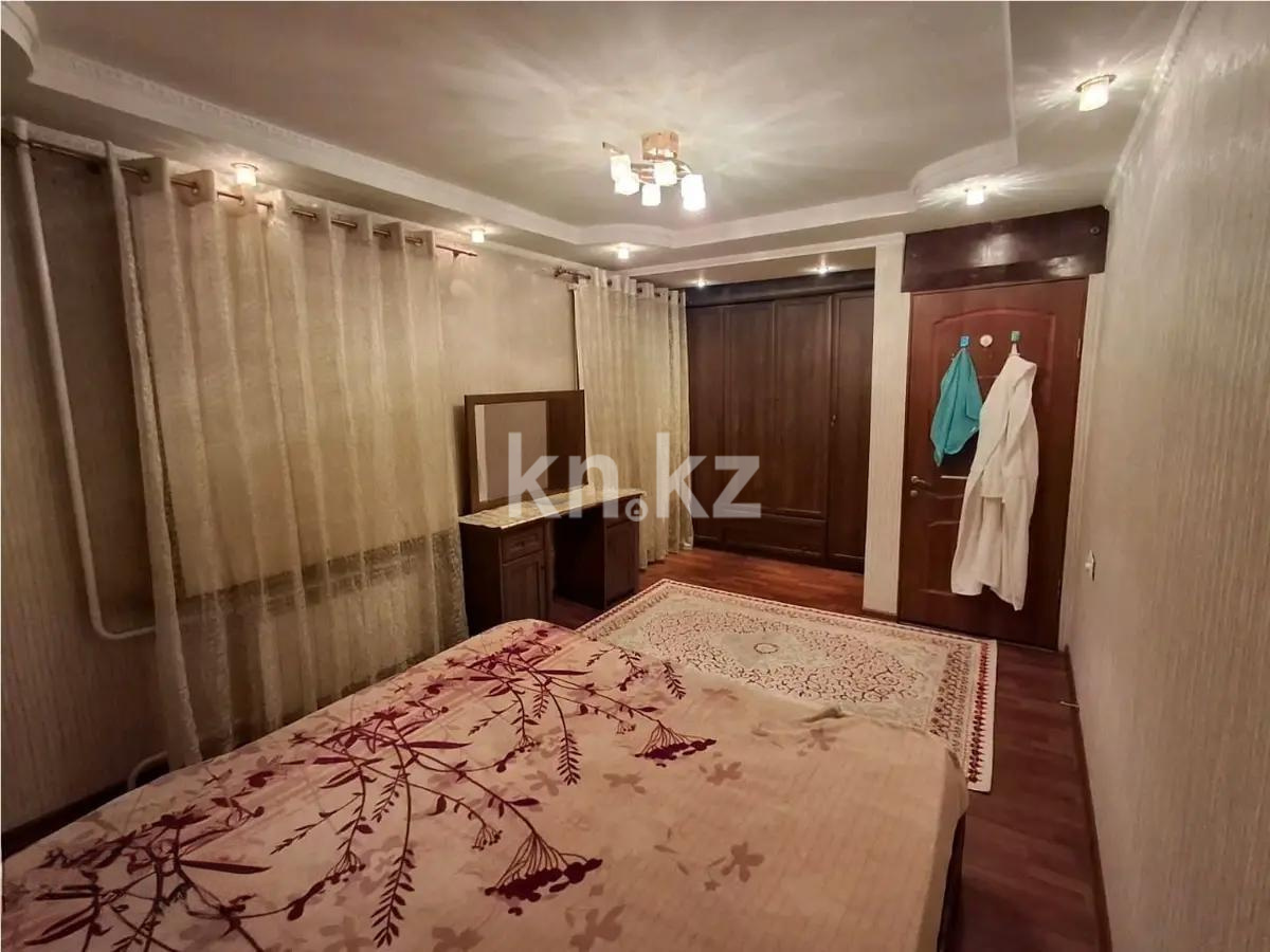 Продажа 3-комнатной квартиры, 56 м², мкр-н Казахфильм, дом  3 в Алматы - фото 2