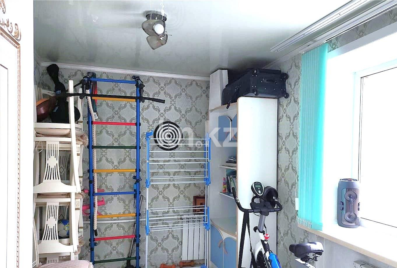 Продажа 4-комнатной квартиры, 60 м² - Продажа четырехкомнатных квартир в Городе Караганды - страница 2 фото 3 из 14