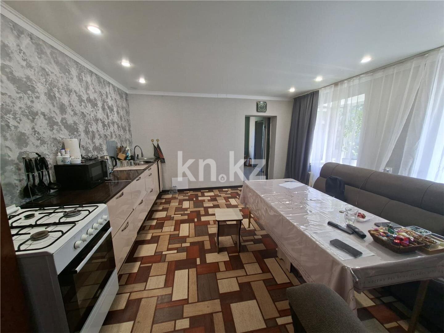 Продажа 5-комнатного дома, 180 м² в Караганде - фото 10