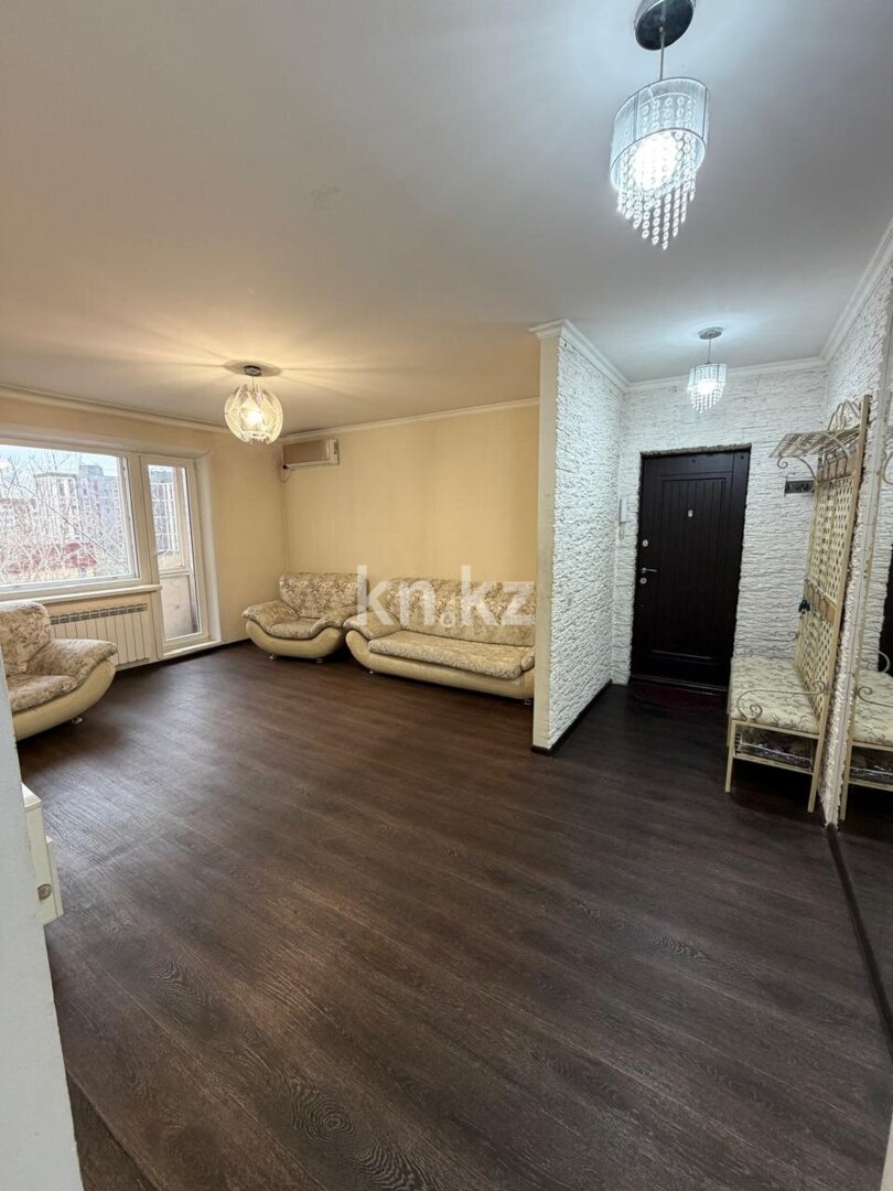 Продажа 4-комнатной квартиры, 77 м² в Караганде - фото 3