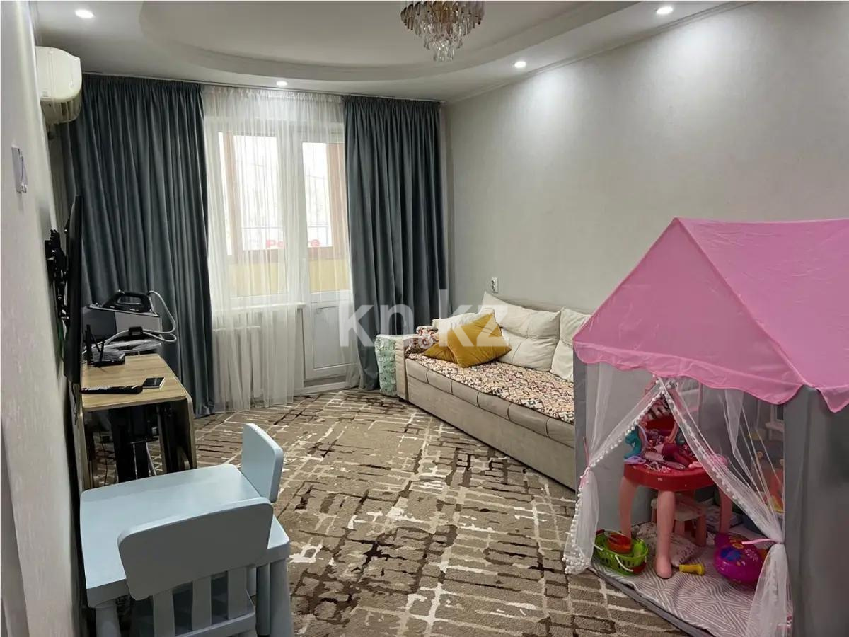 Продажа 3-комнатной квартиры, 60 м², мкр-н Орбита-4, дом  1 - Продажа квартир в Алматы фото 1 из 5