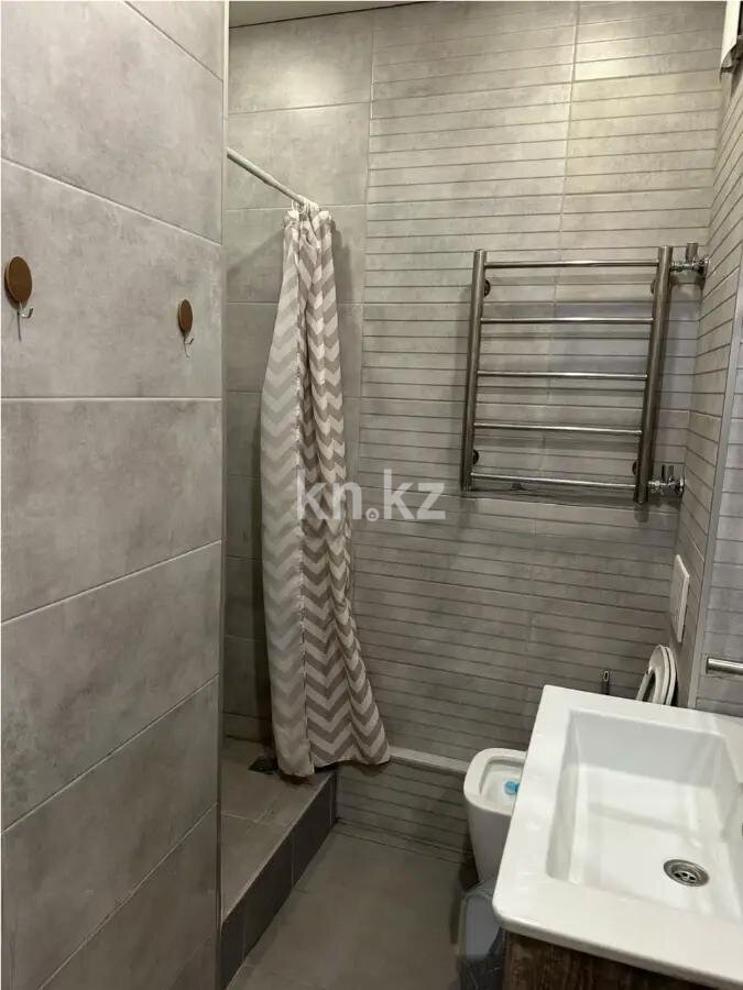 Продажа 2-комнатной квартиры, 45 м² в Алматы - фото 4
