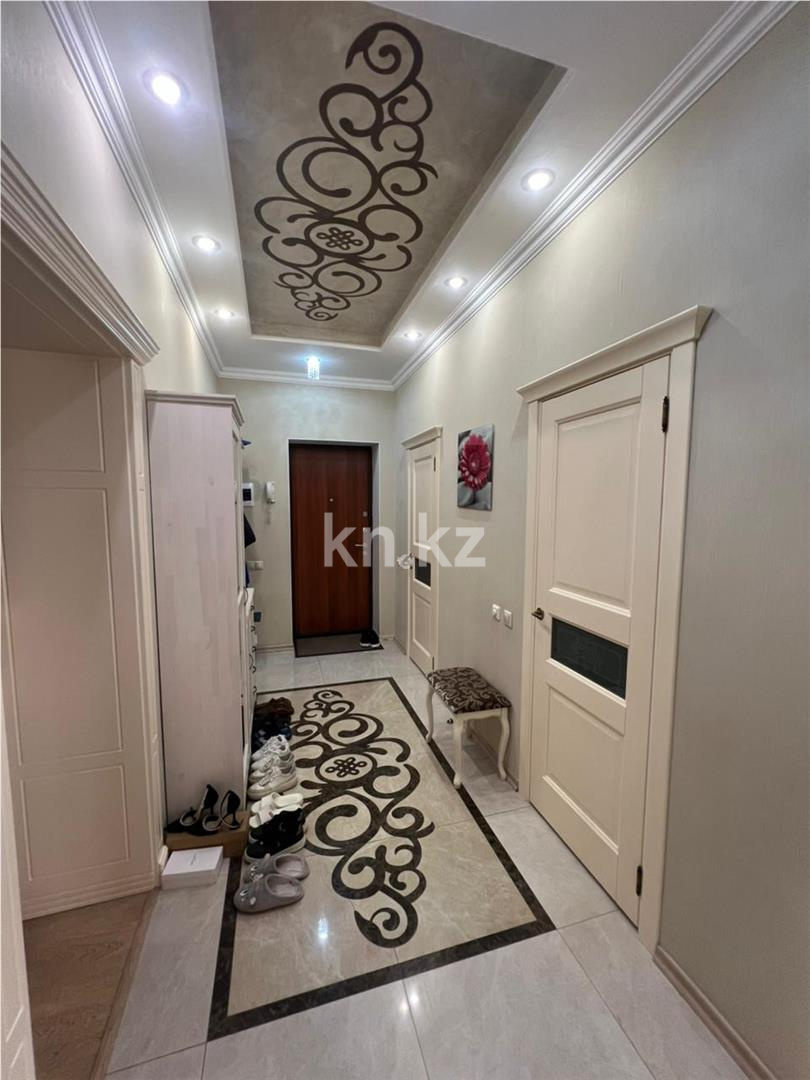 Продажа 4-комнатной квартиры, 188 м², ул. Аманжолова - Продажа  четырехкомнатных квартир в Караганде фото 13 из 28