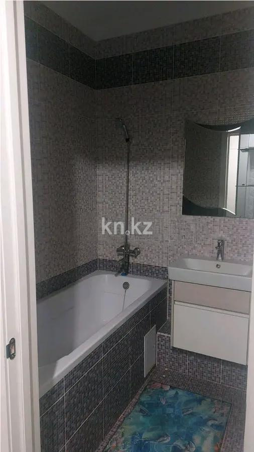 Продажа 2-комнатной квартиры, 56 м², пр. Аль-Фараби, дом  30 в Астане - фото 3