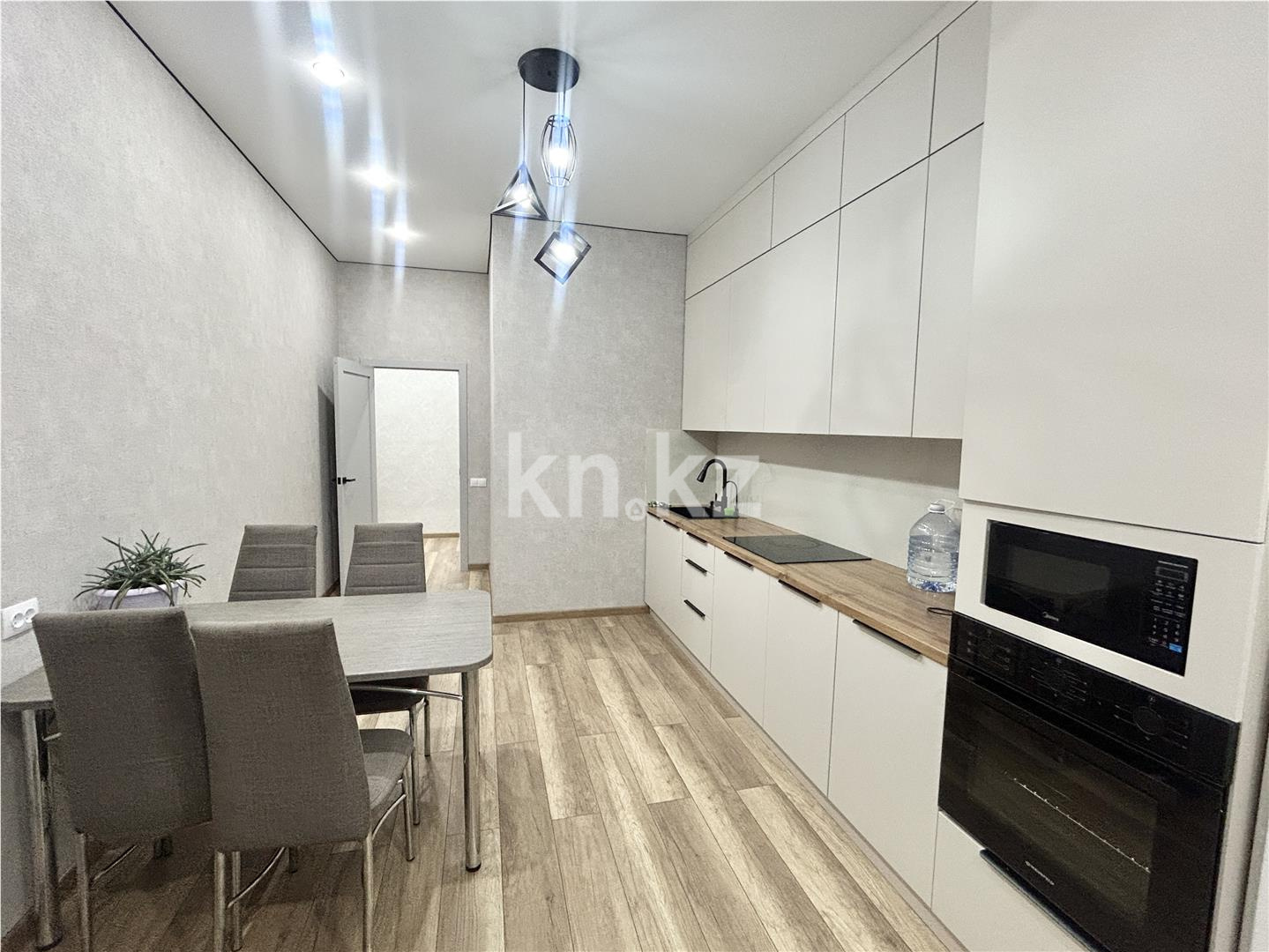 Продажа 2-комнатной квартиры, 70 м² в Караганде - фото 2