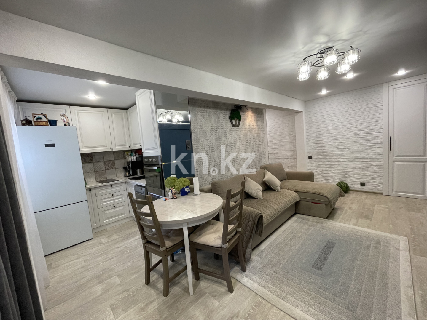 Продажа 3-комнатной квартиры, 60 м², ул. Потанина, дом  27/1 - Продажа  трехкомнатных квартир в Усть-Каменогорске фото 3 из 16