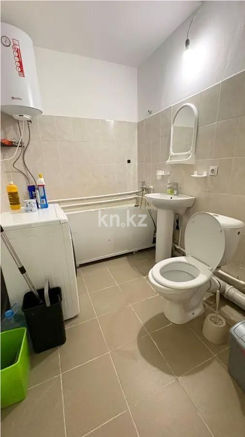 Продажа 2-комнатной квартиры, 67 м² - Продажа квартир от собственников в Караганде - страница 10 фото 6 из 7