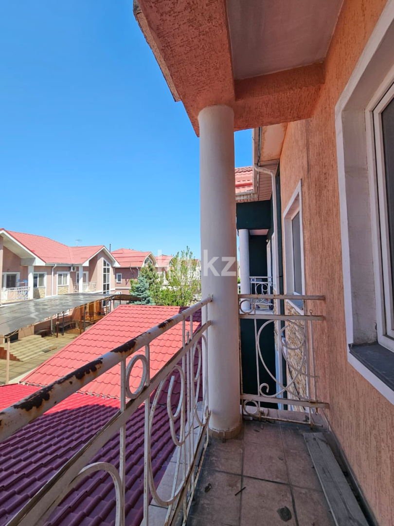 Продажа 5-комнатного дома, 345 м², ул. Айтматова - Продажа квартир в Алматы фото 4 из 8