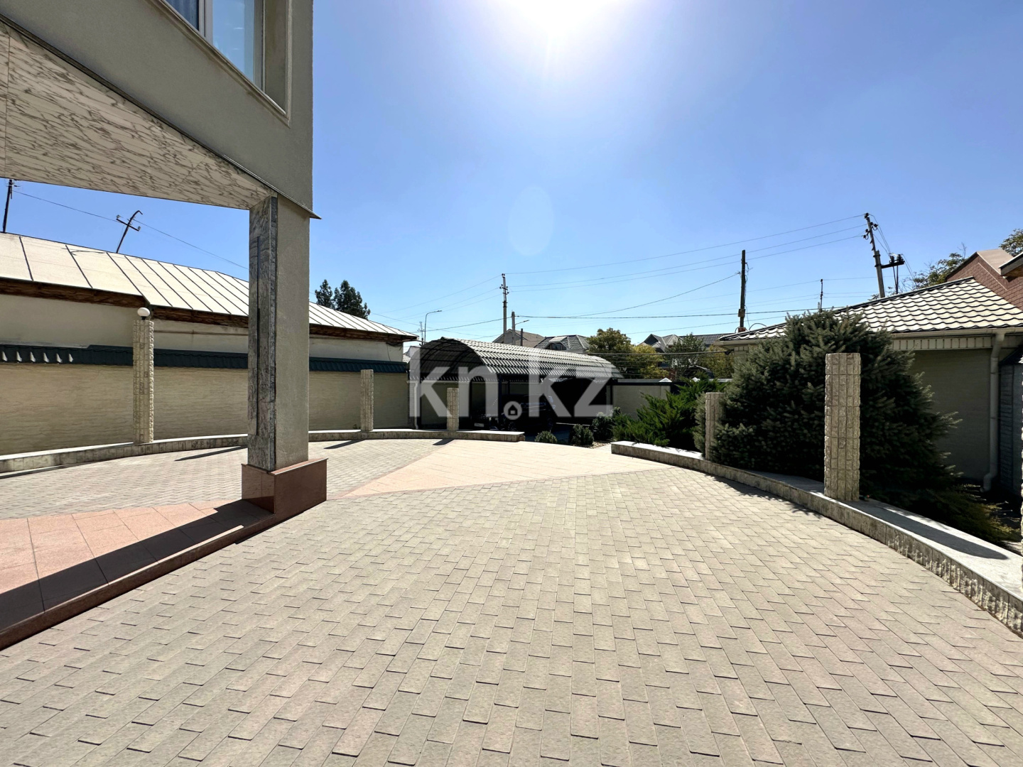 Продажа 8-комнатного дома, 360 м² - Продажа домов, коттеджей в Шымкенте - страница 2 фото 32 из 33