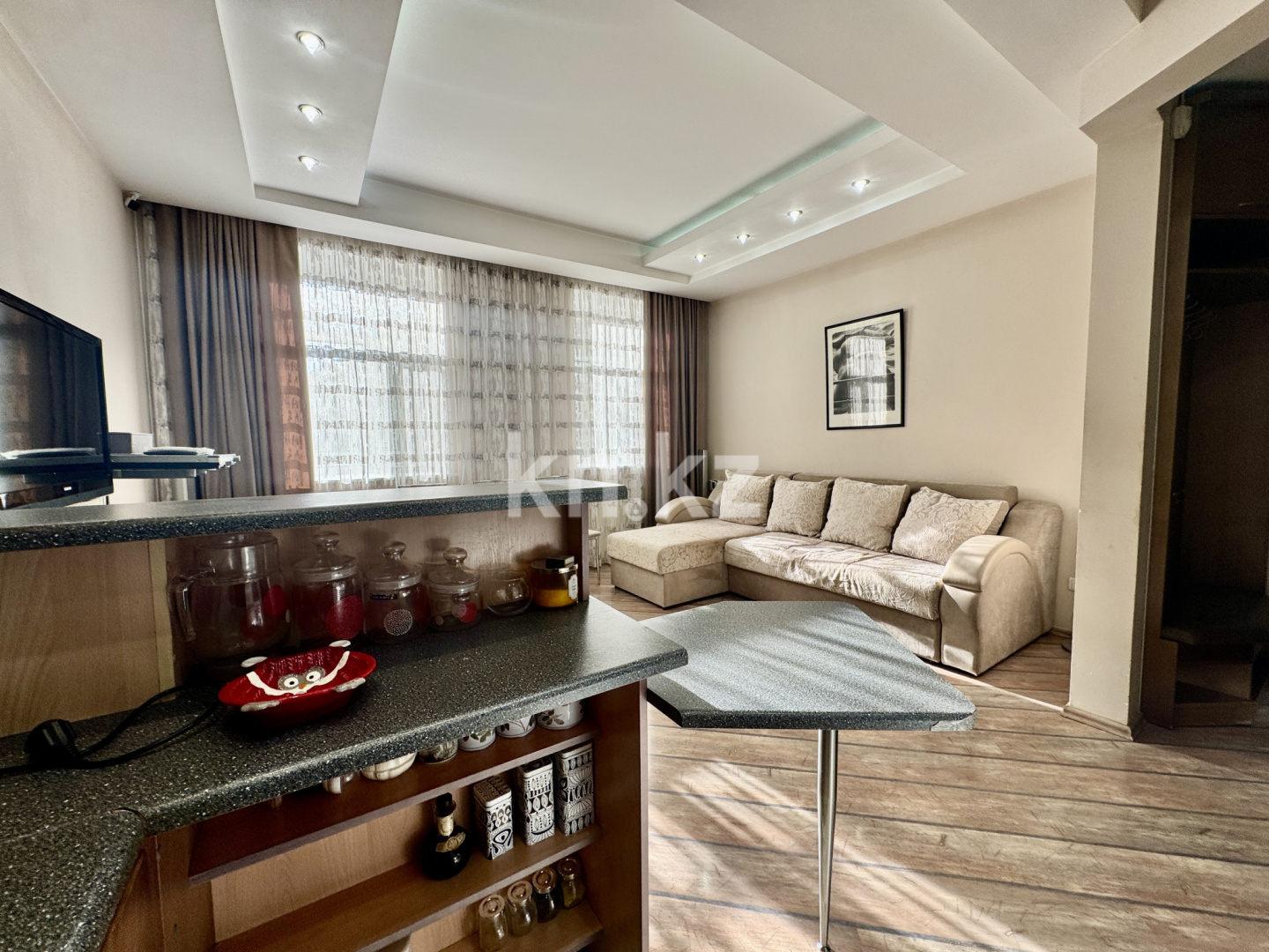 Продажа 3-комнатной квартиры, 66.2 м², ул. Абая, дом  26 - Продажа квартир в Караганде фото 6 из 23