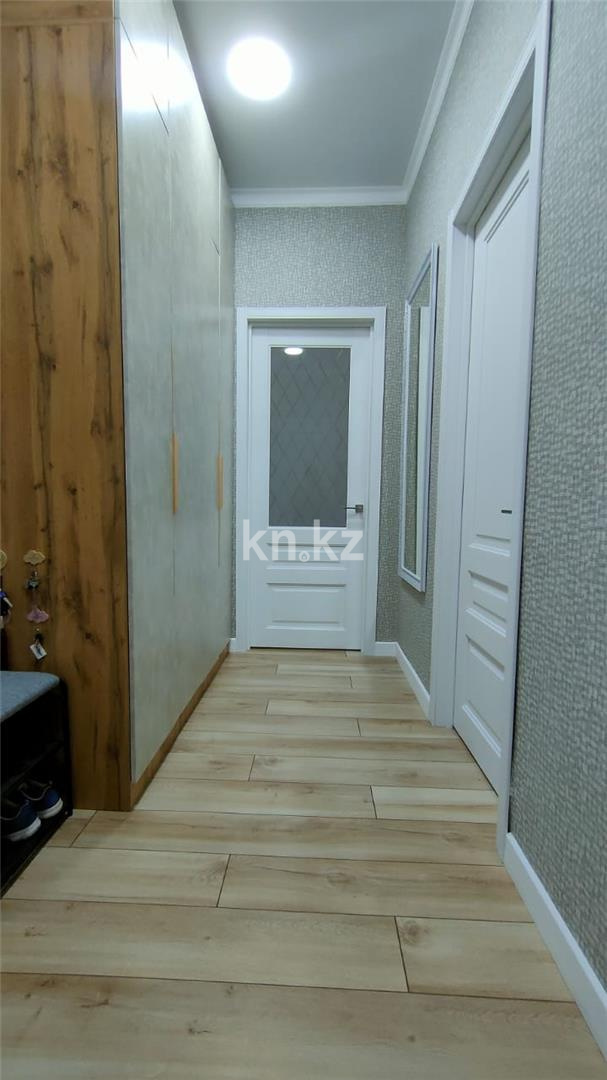 Продажа 2-комнатной квартиры, 60 м², ул. Муканова - Продажа  двухкомнатных квартир в Караганде фото 17 из 23