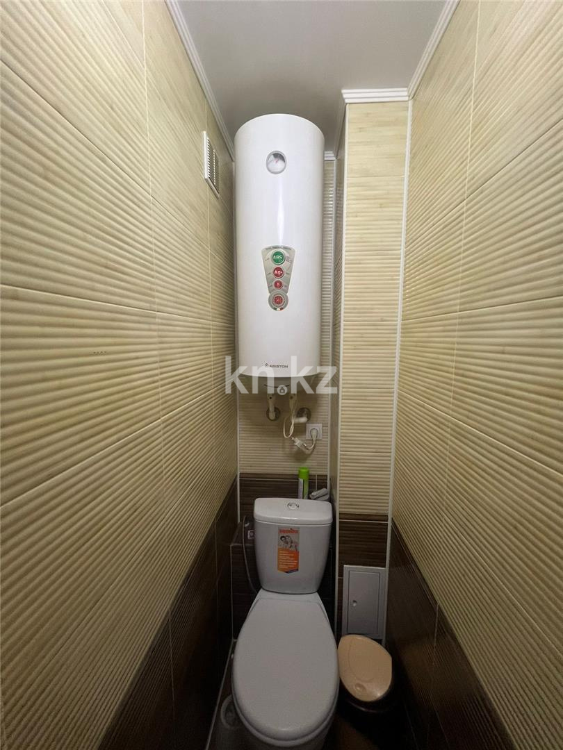 Продажа 3-комнатной квартиры, 62 м², пр. Республики, дом  28 - Продажа  трехкомнатных квартир в Караганде фото 11 из 17