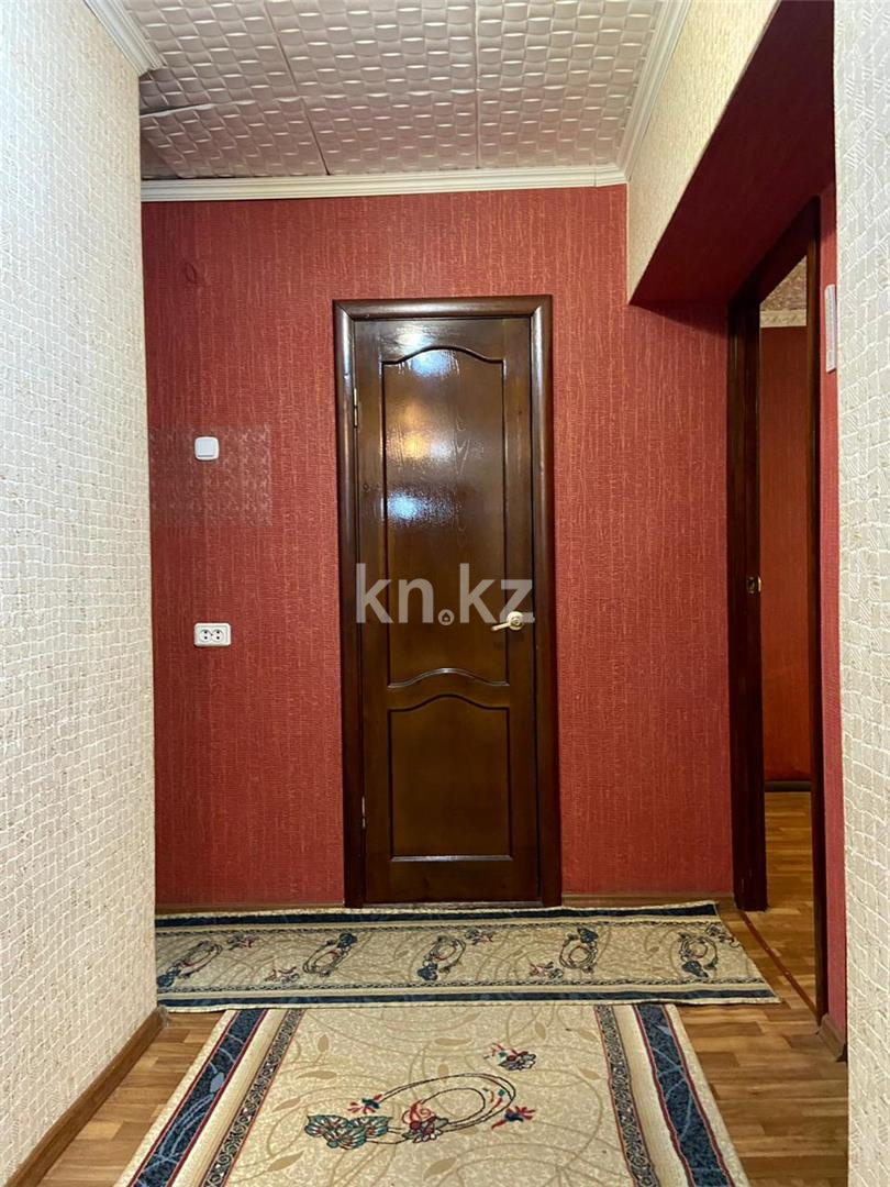 Продажа 3-комнатной квартиры, 63 м², ул. Керамическая, дом  82а в Караганде - фото 15