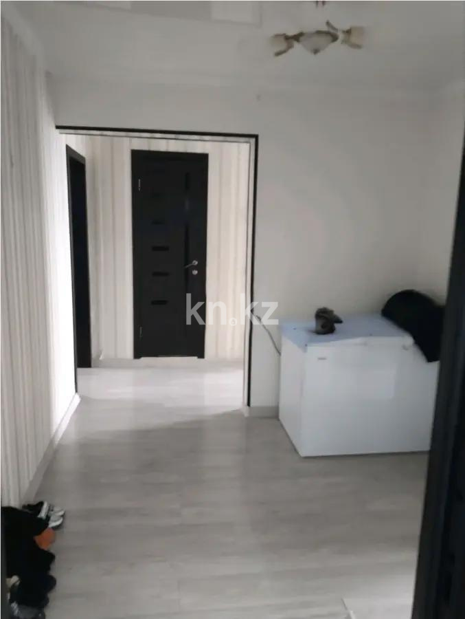 Продажа 3-комнатной квартиры, 65 м², мкр. Голубые Пруды, дом  4 - Продажа  трехкомнатных квартир в Караганде с фото фото 5 из 6