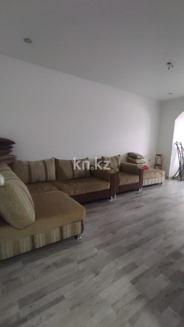Продажа 2-комнатной квартиры, 47 м², койгельды, дом  192 - Продажа квартир в Таразе фото 1 из 20