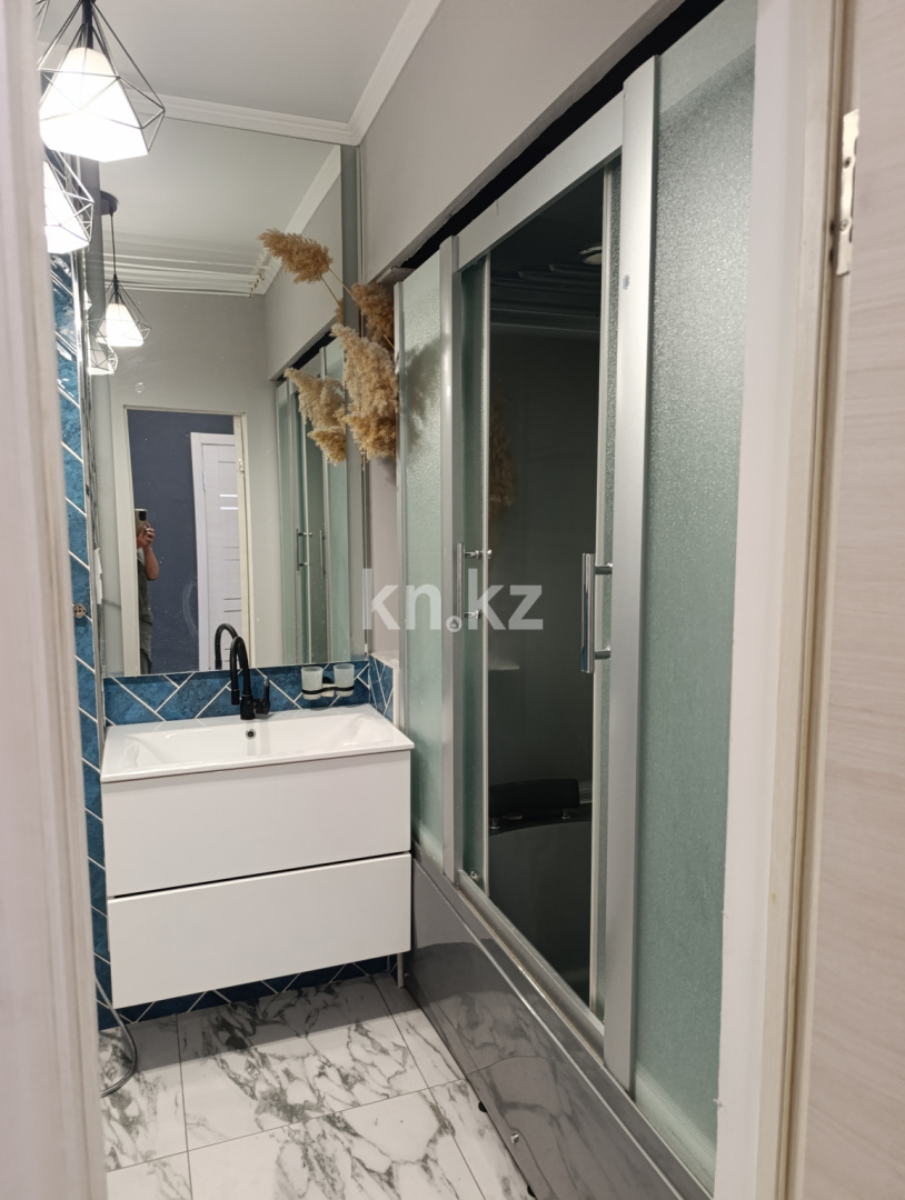Продажа 2-комнатной квартиры, 61 м² - Продажа квартир в Караганде - страница 2 фото 11 из 18