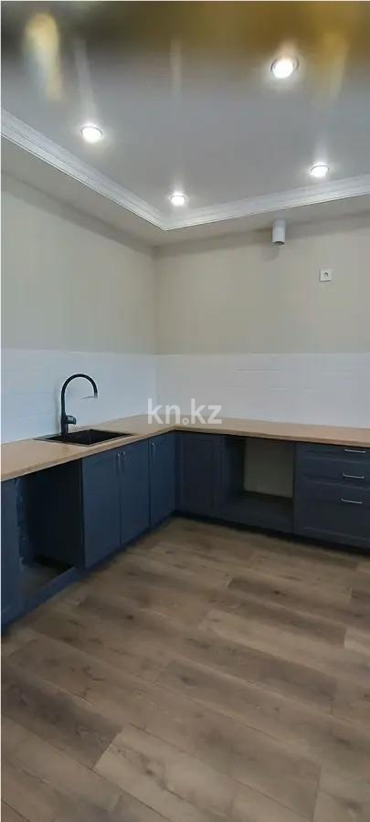 Продажа 2-комнатной квартиры, 71 м², ул. Букетова, дом  60а блок 1 в Караганде - фото 3