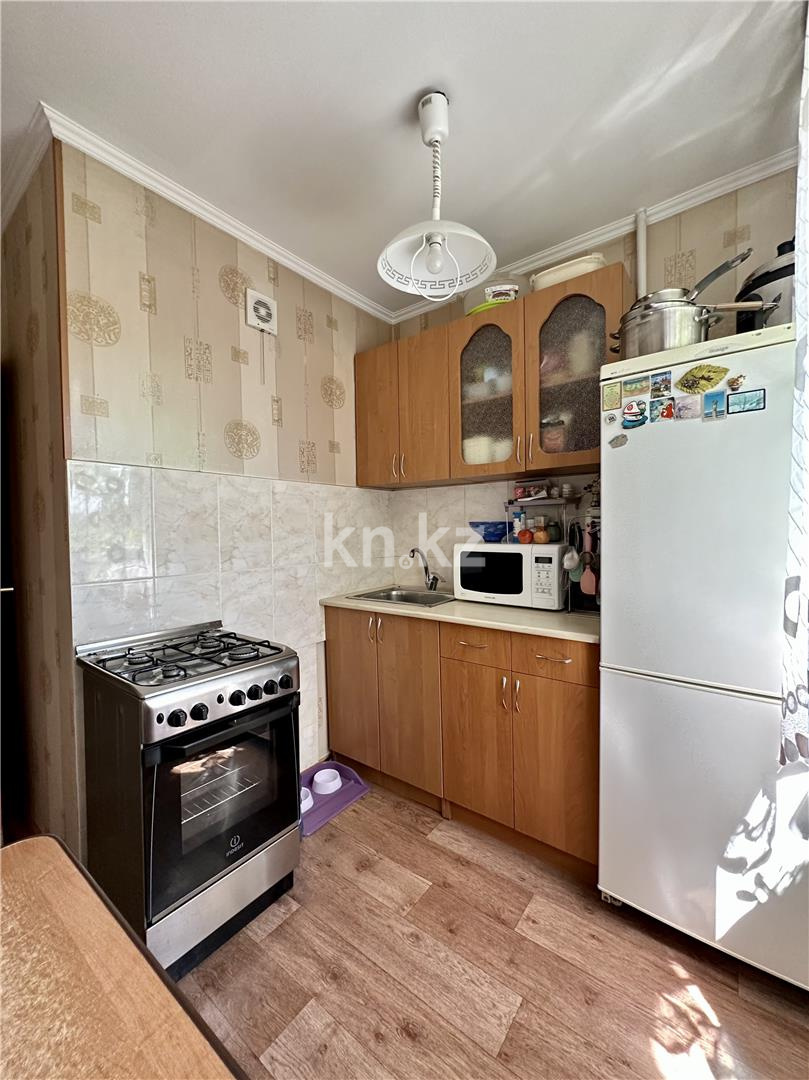 Продажа 2-комнатной квартиры, 43 м², мкр-н 17 - Продажа квартир в Караганде фото 9 из 16