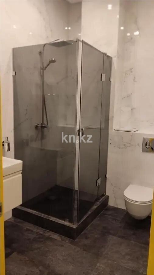 Продажа 2-комнатной квартиры, 125 м² в Алматы - фото 4