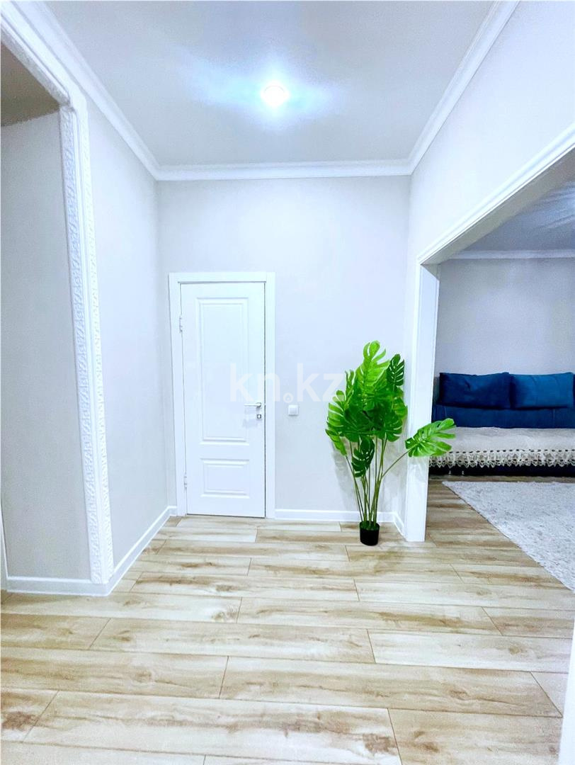 Продажа 3-комнатной квартиры, 87 м², ул. Букетова в Караганде - фото 10