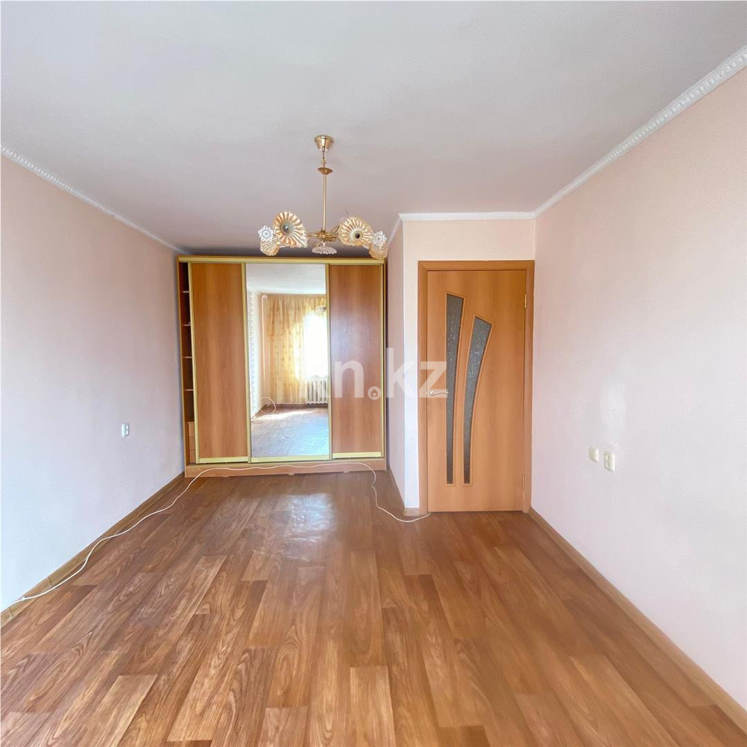 Продажа 1-комнатной квартиры, 33 м², мкр-н Мамраева (Восток-5) - Продажа квартир в Караганде фото 2 из 8