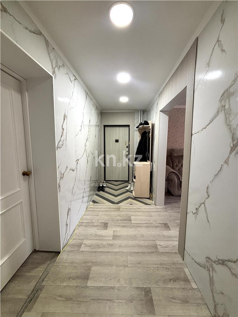 Продажа 3-комнатной квартиры, 84 м², ул. Ермекова в Караганде - фото 17