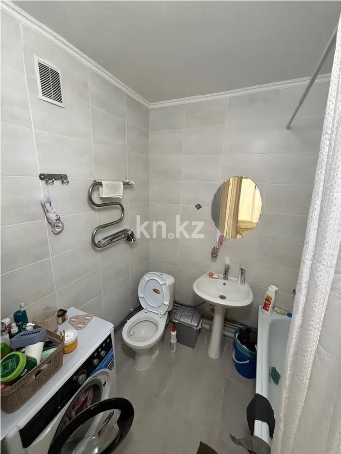 Продажа 2-комнатной квартиры, 55 м², пр. Кошкарбаева, дом  60 в Астане - фото 4