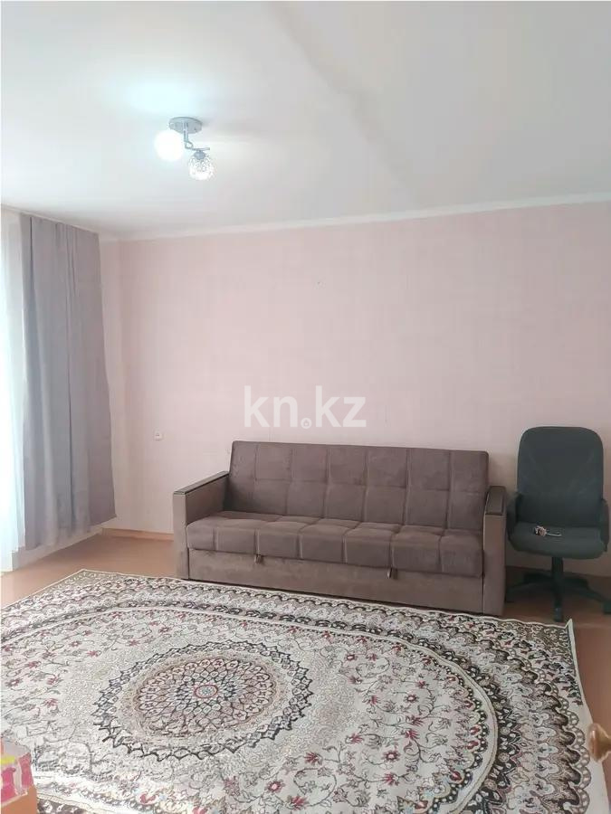 Продажа 3-комнатной квартиры, 65 м², ул. Таттимбета, дом  4 - Продажа квартир в Караганде фото 1 из 7