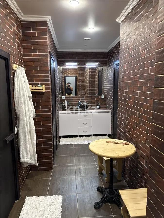 Продажа 5-комнатной квартиры, 292.2 м², ул. Желтоксан, дом  2/3 - Продажа  пятикомнатных квартир в новостройках Астаны фото 6 из 10