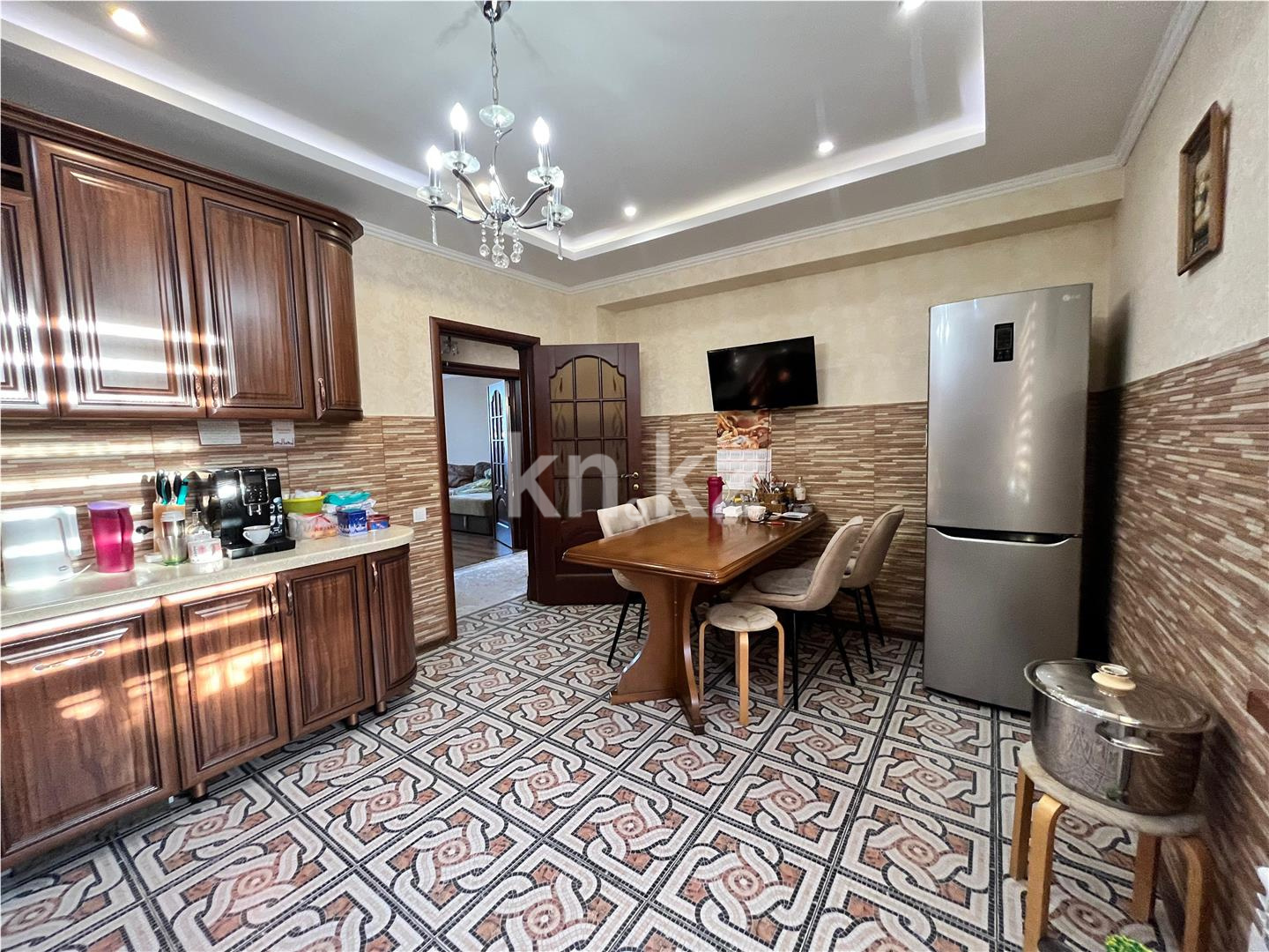 Продажа 5-комнатного дома, 300 м², ул. Муканова, дом  45/14 - Продажа квартир в Казахстане фото 6 из 21