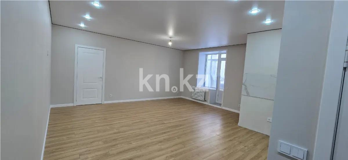 Продажа 3-комнатной квартиры, 64.2 м² в Астане - фото 2