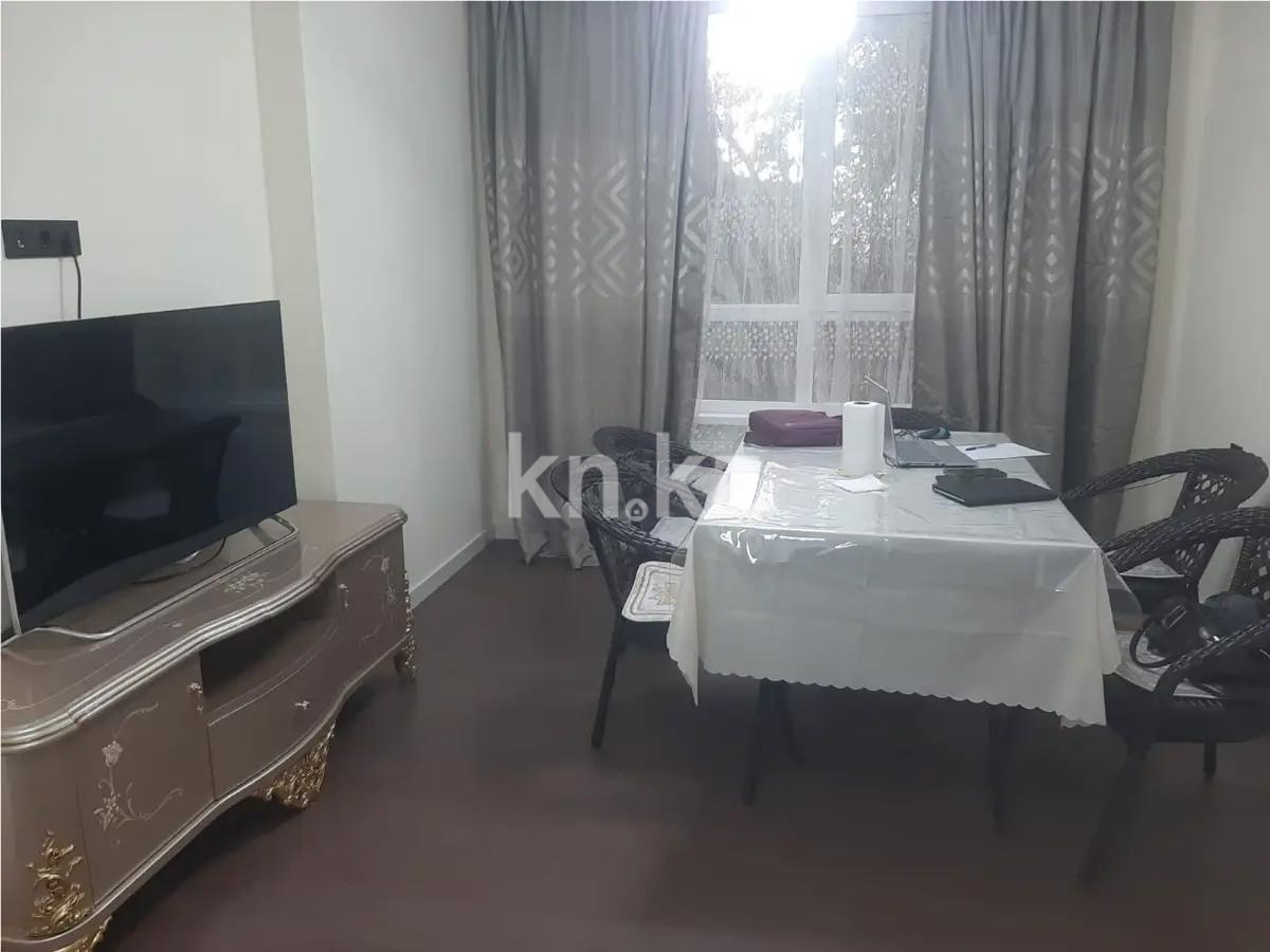 Продажа 2-комнатной квартиры, 50 м², ул. Толе би, дом  285/8 - Продажа  двухкомнатных квартир в Алматы фото 1 из 3