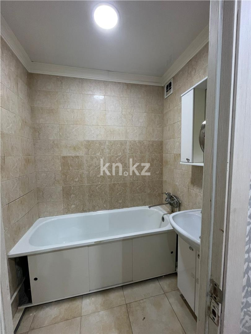 Продажа 3-комнатной квартиры, 61 м², ул. Сатыбалдина в Караганде - фото 17