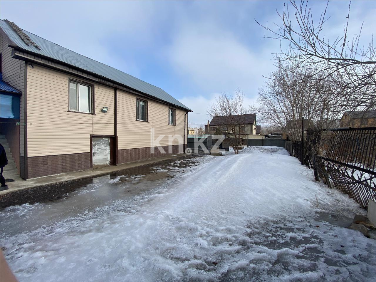 Продажа 3-комнатного дома, 76.3 м² - Продажа домов, коттеджей в Караганде - страница 4 фото 21 из 23