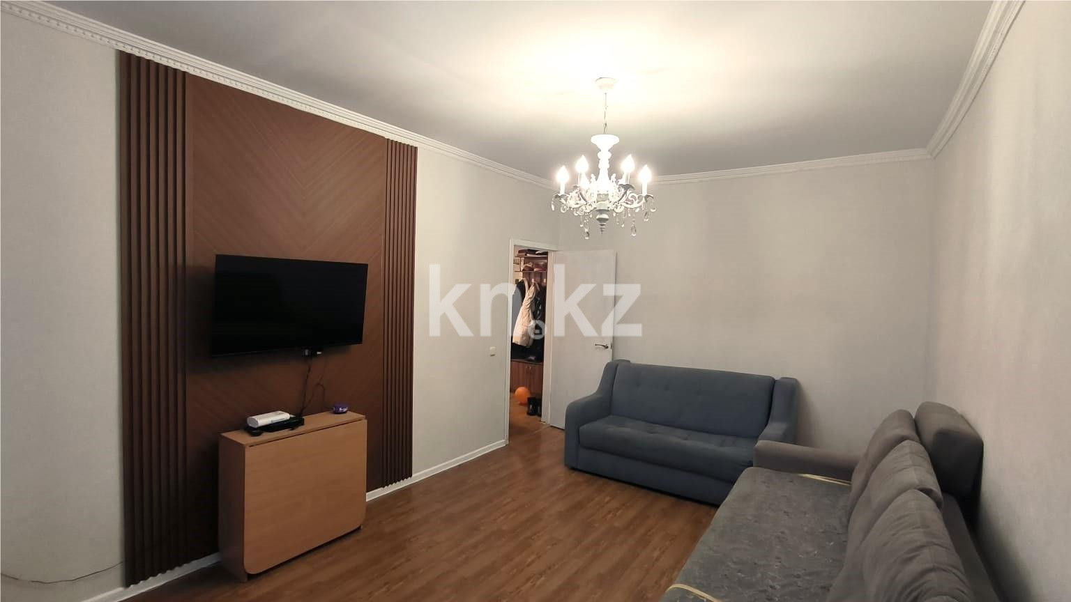 Продажа 3-комнатной квартиры, 81 м², ул. Сарыарка - Продажа квартир в Караганде фото 3 из 21