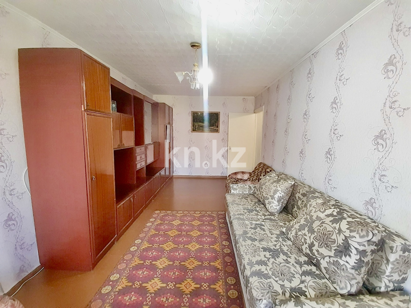 Продажа 2-комнатной квартиры, 44 м², мкр-н 23, дом  30 - Продажа квартир в Караганде фото 1 из 9