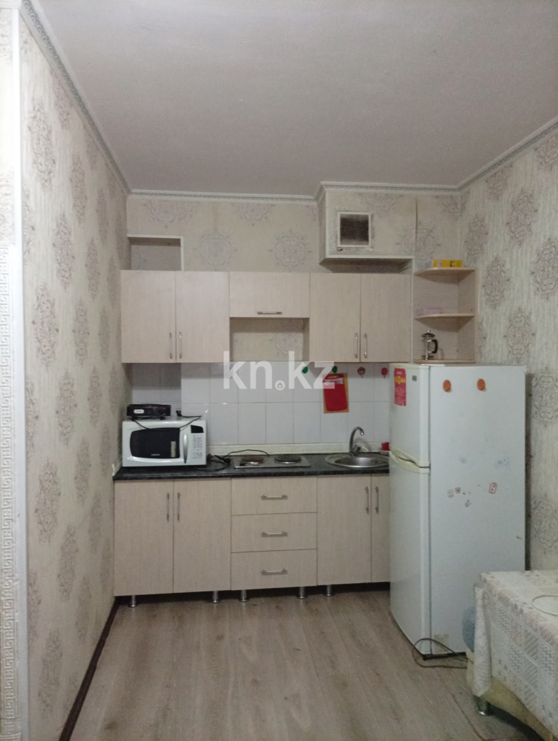 Аренда 2-комнатной квартиры, 43 м² - Аренда квартир помесячно в Алматы фото 2 из 8