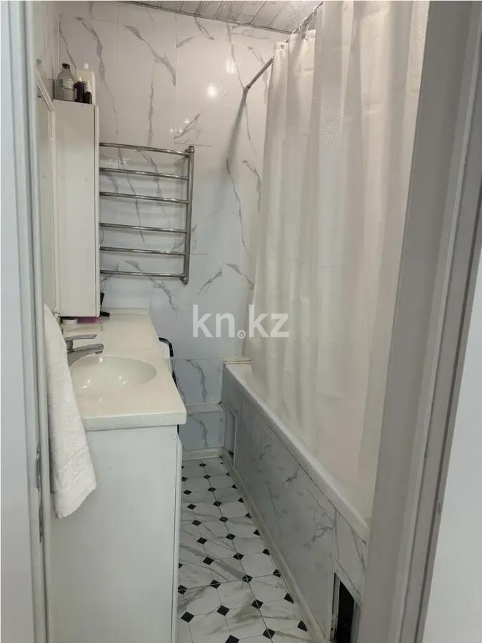 Продажа 3-комнатной квартиры, 100 м², ул. Мустафина, дом  15/2 в Астане - фото 4