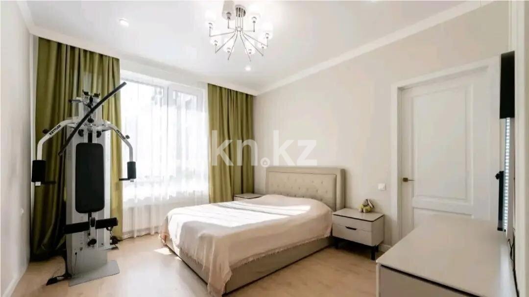 Продажа 4-комнатной квартиры, 145.5 м² в Астане - фото 3