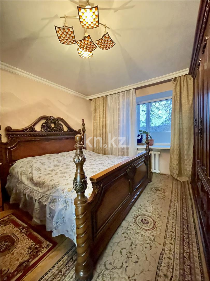 Продажа 4-комнатной квартиры, 117 м², пр. Республики, дом  4 - Продажа  четырехкомнатных квартир в Караганде фото 7 из 31