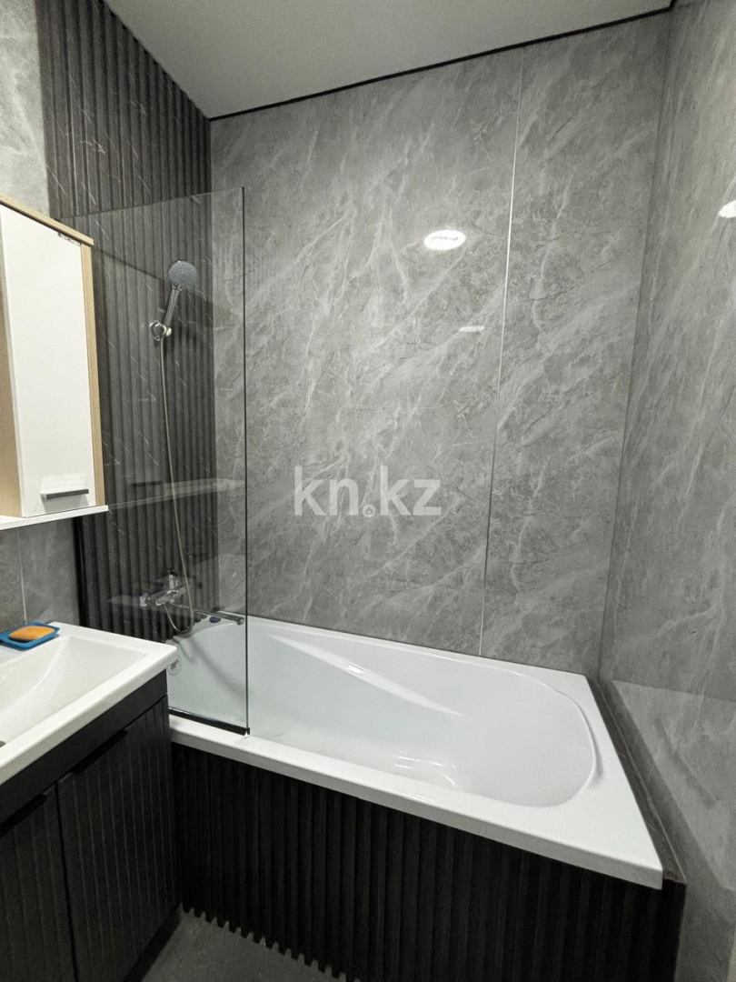 Продажа 1-комнатной квартиры, 39 м² - Недвижимость в Караганде - страница 5 фото 10 из 17