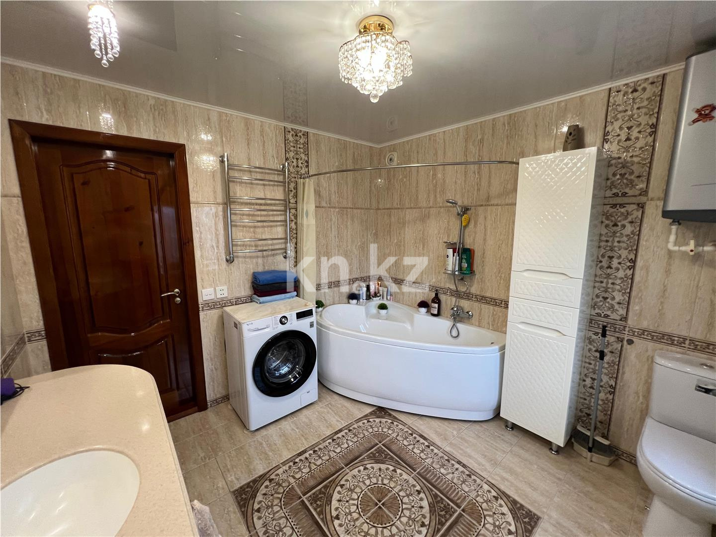 Продажа 4-комнатной квартиры, 102 м² - Продажа  четырехкомнатных квартир в Караганде фото 15 из 28