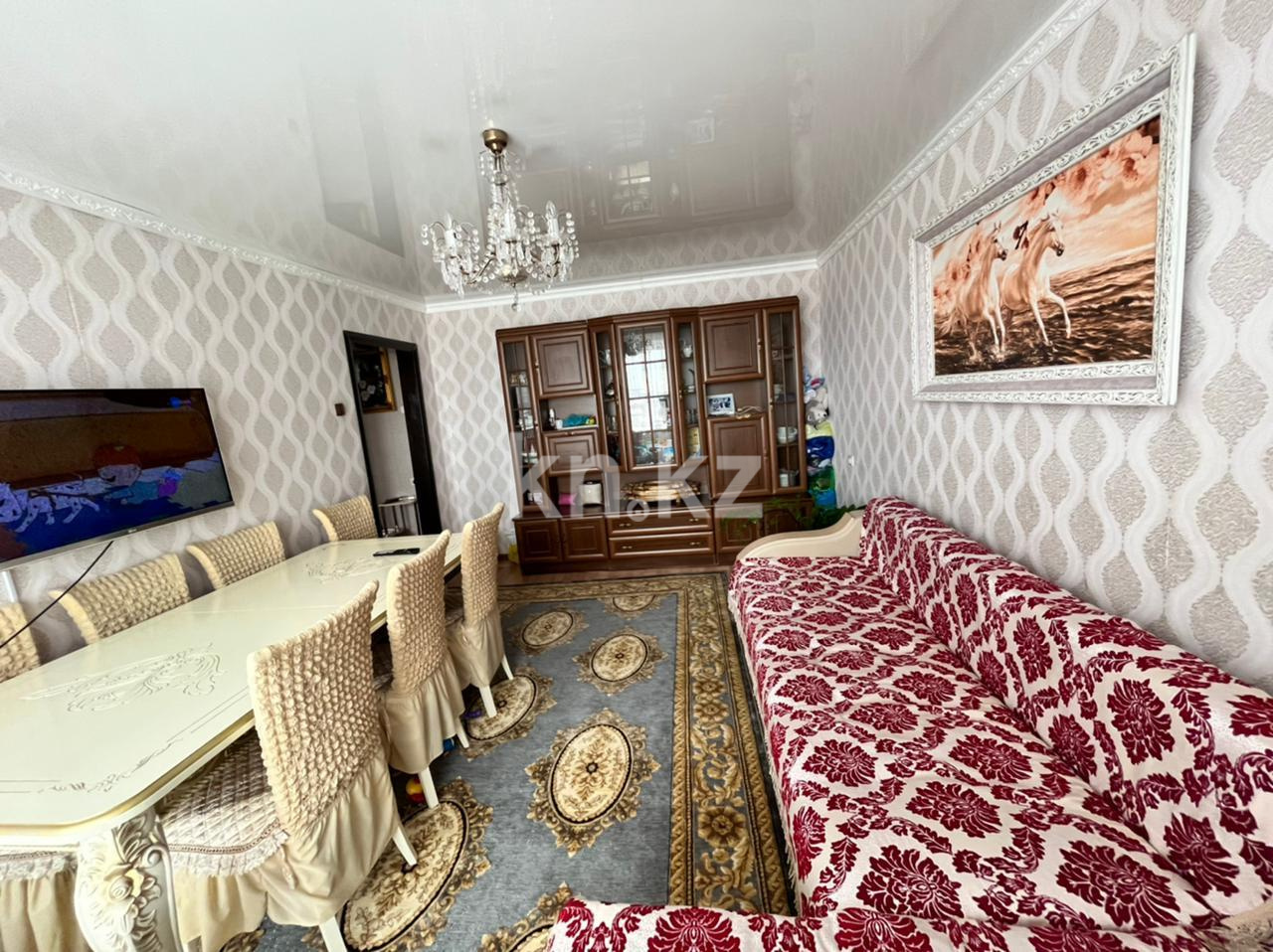 Продажа 2-комнатной квартиры, 47 м², мкр-н 11а, дом  26 в Караганде - фото 2