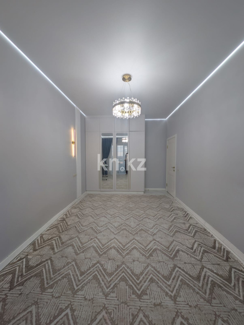 Продажа 4-комнатной квартиры, 115 м² в Уральске - фото 11