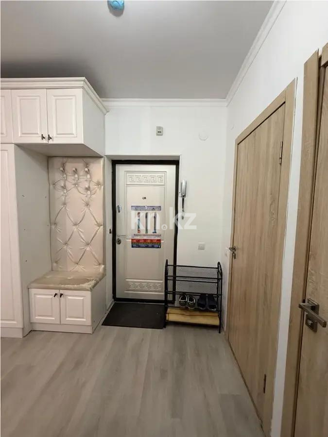 Продажа 3-комнатной квартиры, 70.4 м² - Недвижимость в Казахстане - страница 20 фото 2 из 3