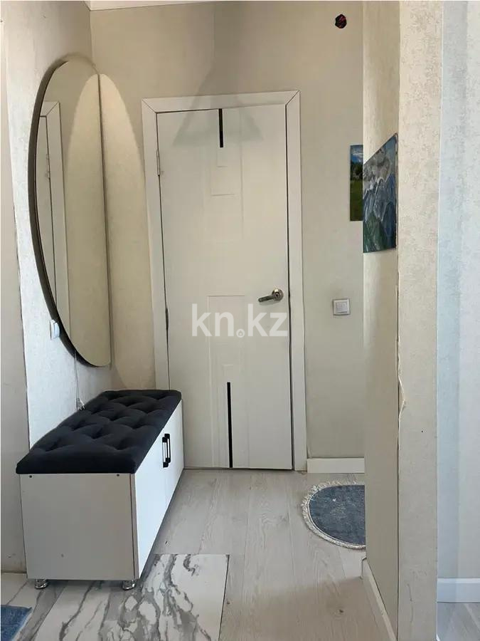 Продажа 1-комнатной квартиры, 39 м², ул. Кордай, дом  99 в Астане - фото 4