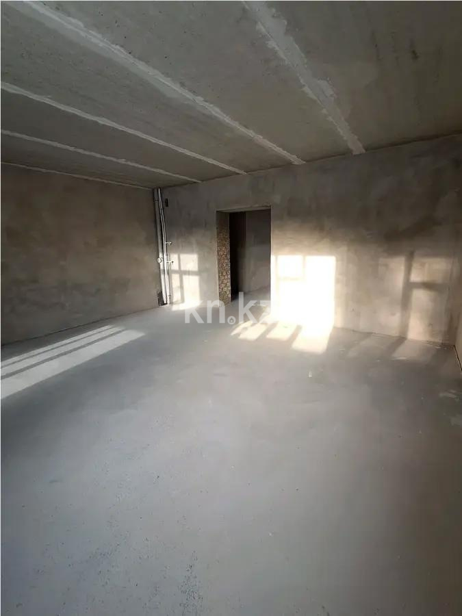 Продажа 4-комнатной квартиры, 120 м², пр. Шахтеров, дом  31/2 - Продажа  четырехкомнатных квартир в Караганде фото 2 из 4