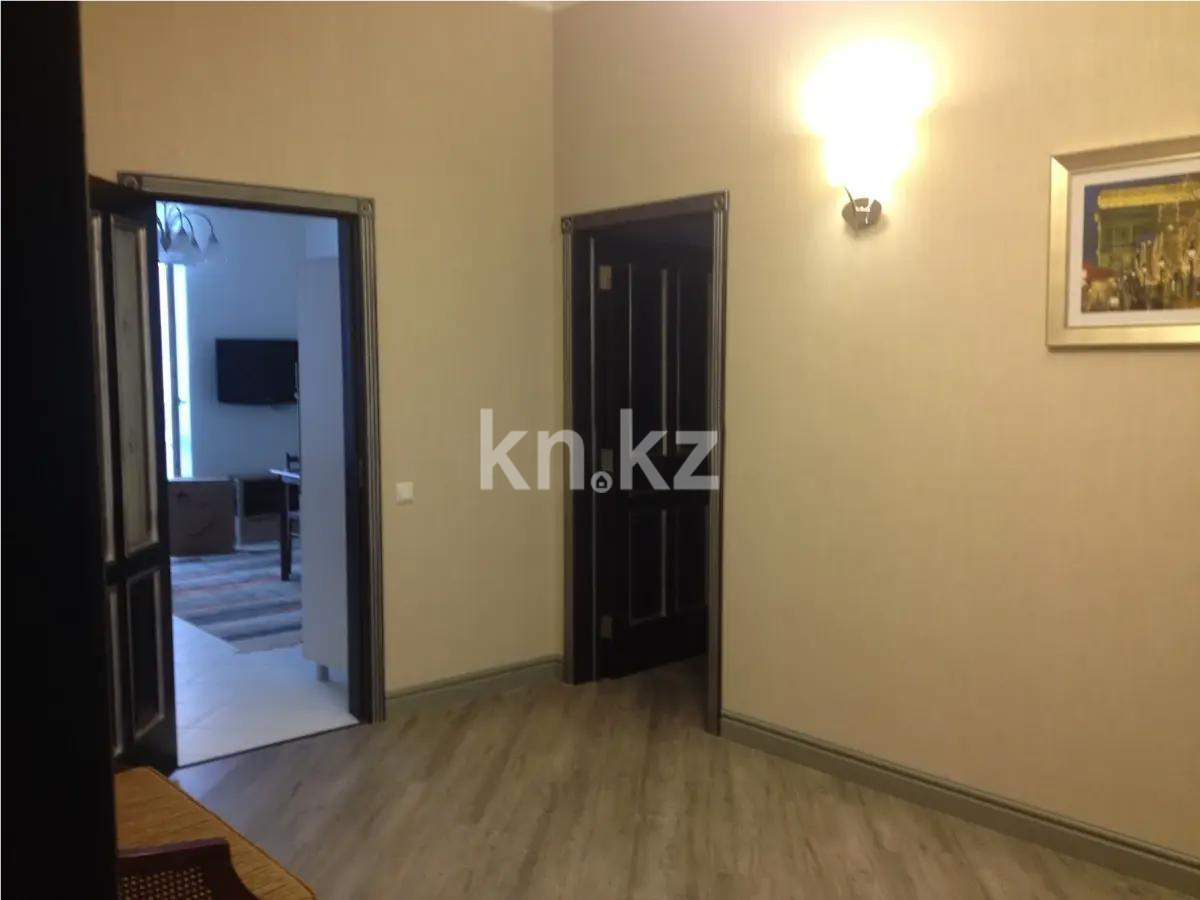 Продажа 3-комнатной квартиры, 160 м², ул. Байтурсынова, дом  27 в Астане - фото 9