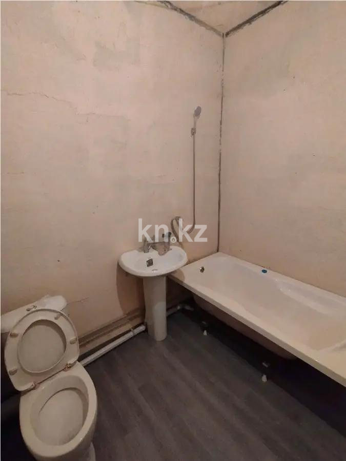 Продажа 2-комнатной квартиры, 70 м², ул. Сыганак, дом  13 в Астане - фото 3